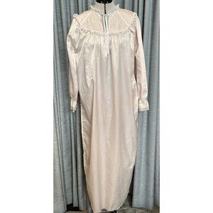 Vintage Belle Fleur Women's Long Night Gown Peach with lace trim, Size Small